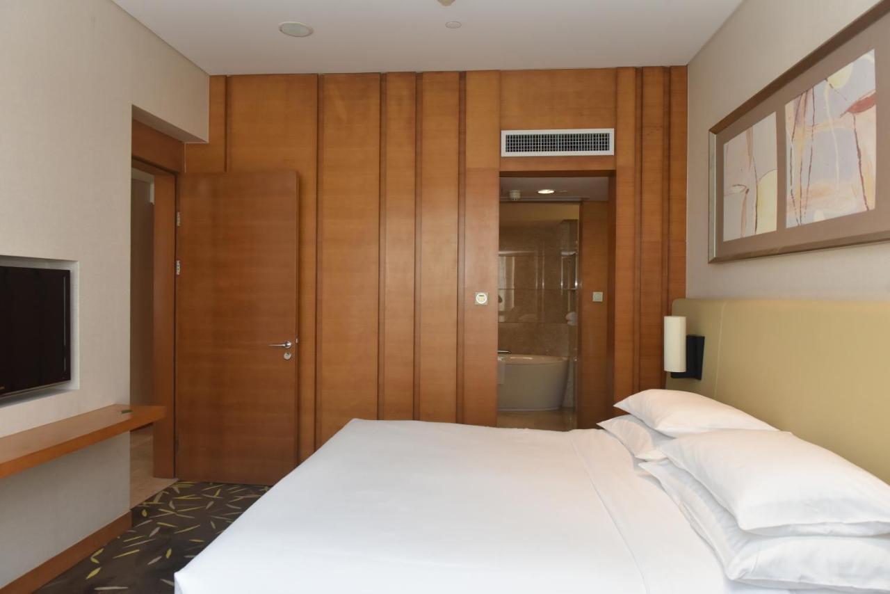 Crowne Plaza Zhongshan Wing On City By Ihg المظهر الخارجي الصورة