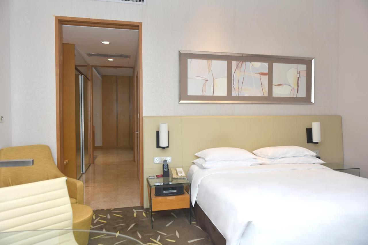 Crowne Plaza Zhongshan Wing On City By Ihg المظهر الخارجي الصورة